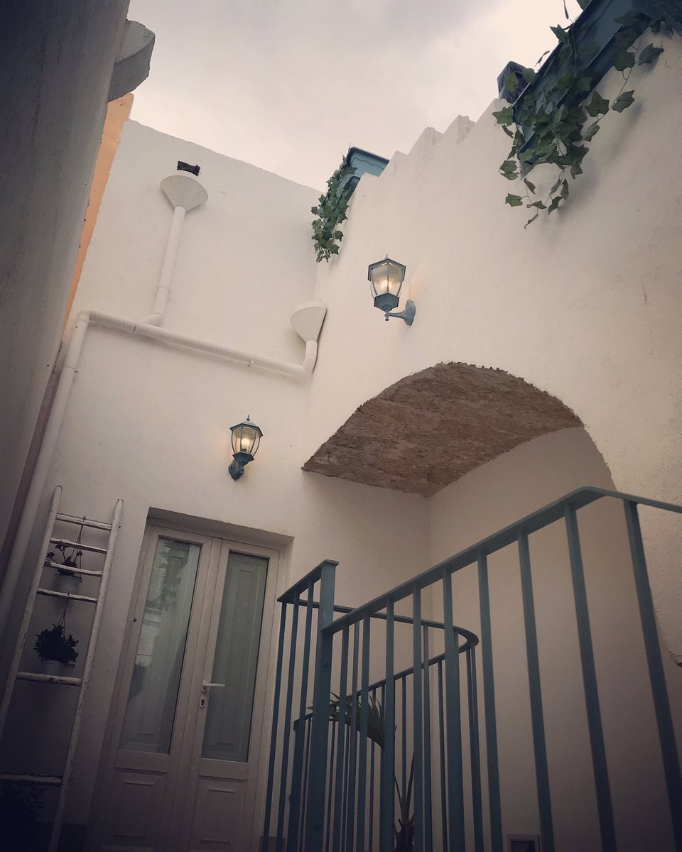 cortellenica's tweet photo. #spettacolo #cortellenica #vacanzeitaliane #Salento https://t.co/QvSJxvGjQQ