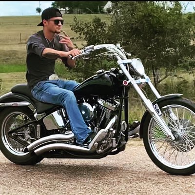 bobby_darnell3's tweet photo. #NewProfilePic https://t.co/nYeC0yD3b2