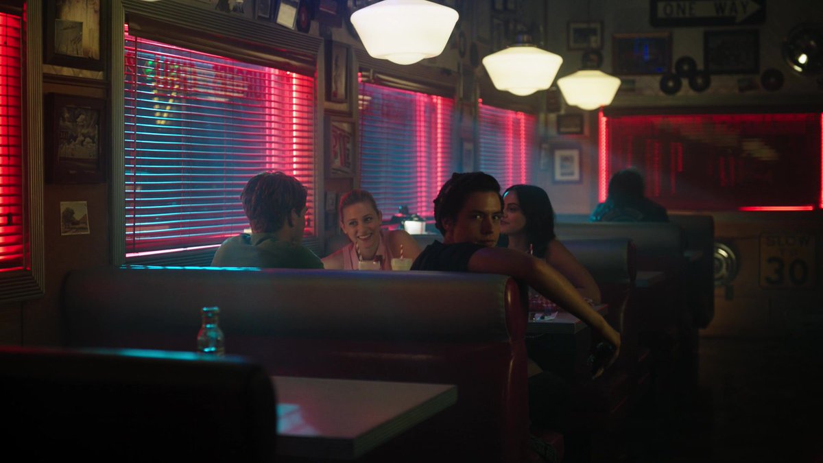 and lastly, in 4x02 i think it’s interesting that when jughead has this sort of out-of-body flashback thingy, he’s drinking coffee and looking on as an outsider, but the version of himself he sees in his vision is drinking a chocolate milkshake.