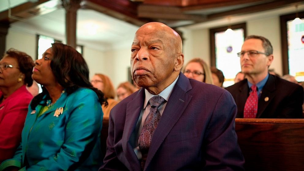 We mourn the passing of  #JohnLewis, who fought relentlessly in our nation’s continuing battle for civil rights. Less than a year ago, Congressman visited to talk with the @BlackburnUA. We are thankful to have his giant footprints on our campus as a reminder for students to fill.