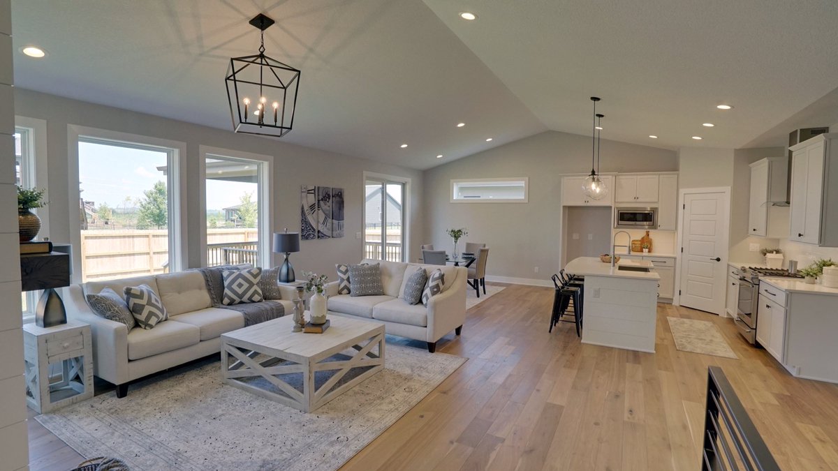 Drake Homes tweet media