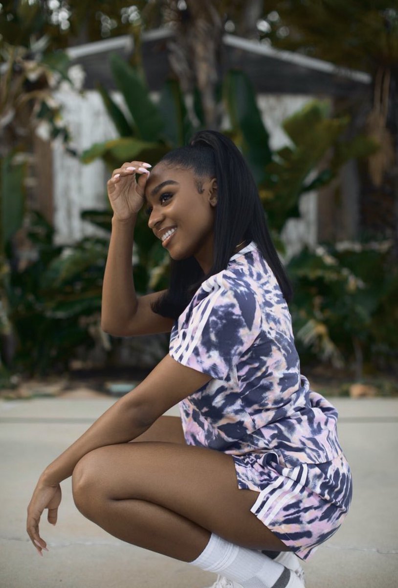 HauteHoopla_'s tweet photo. #Normani for #FinishLine. https://t.co/prKQZ7gicD