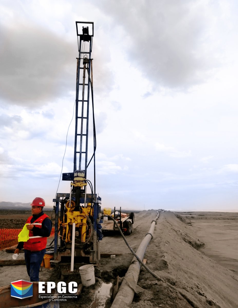 epgc_geotecnia's tweet photo. Monitoreando los Niveles de agua superficial en #Chihuahua.
#epgc #Geotecnia #MecanicadeSuelos #Presadejales #Mexico #NiveldeAgua #PVCpipes #Tailingsdam #GeotechicalEngineering #civilEngineering #Longyear34 #Drill #Drilling https://t.co/yW8VpgnuHt