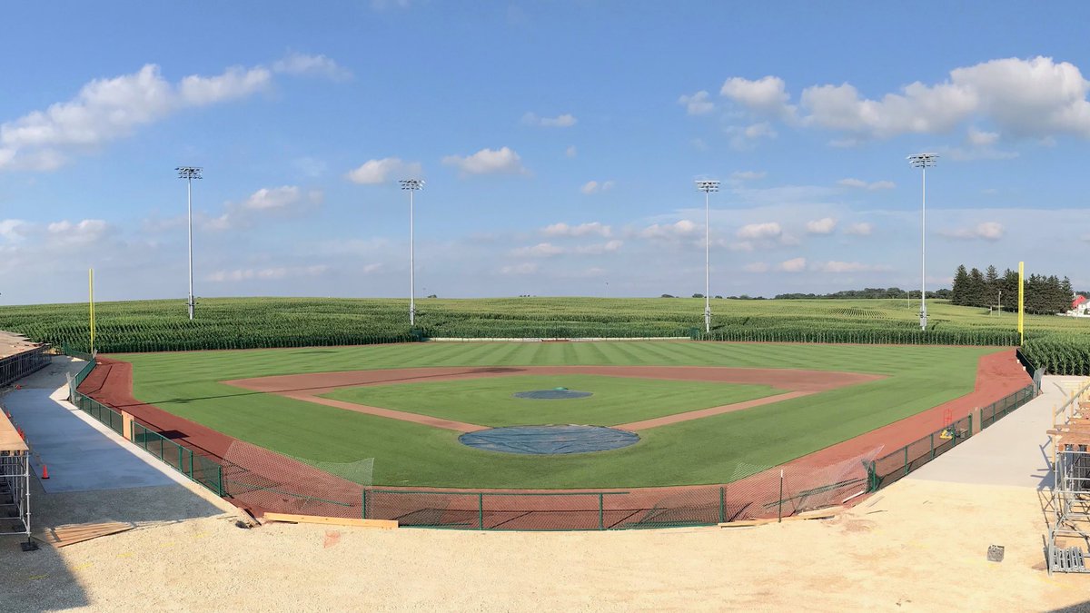 BallparkHub's tweet photo. An update on the Field of Dreams Stadium set to host the White Sox and Cardinals on August 13th! @MLB https://t.co/tIGynvylHU
