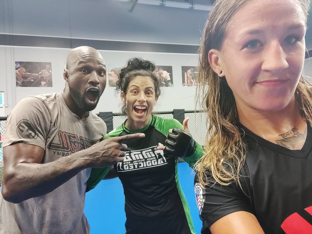 Mma_mashka's tweet photo. Very nice job @KingMoFH #mma #martialarts #training https://t.co/pClHCiDhFQ