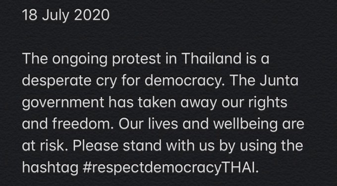 2SOONHOON_TH's tweet photo. ignorance is always afraid of change
let's make a change
we need more democracy

keep going to spread our voice

#เยาวชนปลดแอก #respectdemocracyTHAI https://t.co/HMBU55bhvy