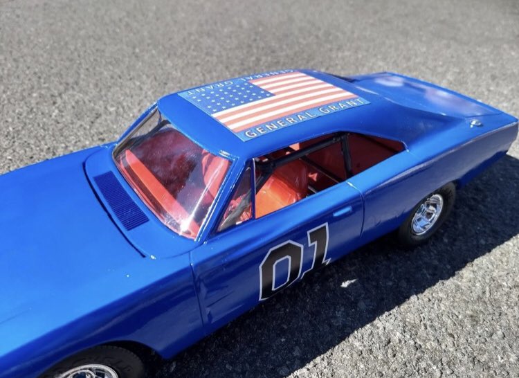 allodeum's tweet image. I prefer American cars that win! General Grant!