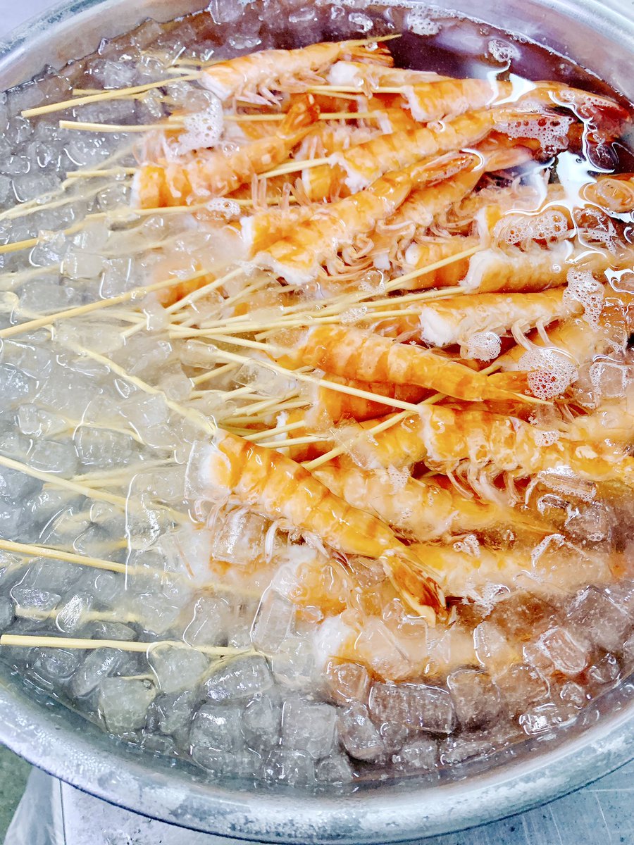 日本料理むらこし 写真は冷やし煮物です 器の中は 冬瓜 南瓜 人参 インゲン 海老 冬瓜は冬の瓜と書きますが旬は夏 水分たっぷりでヘルシーな夏野菜です むくみの解消や高血圧に効果がありビタミンcも含まれております 毎年 夏は大活躍の野菜 日本料理むらこし 写真は冷やし煮物です 器の中は 冬瓜 南瓜 人参 インゲン 海老 冬瓜は冬の瓜と書きますが旬は夏 水分たっぷりでヘルシーな夏野菜です むくみの解消や高血圧に効果がありビタミンcも含まれております 毎年 夏は大活躍の野菜