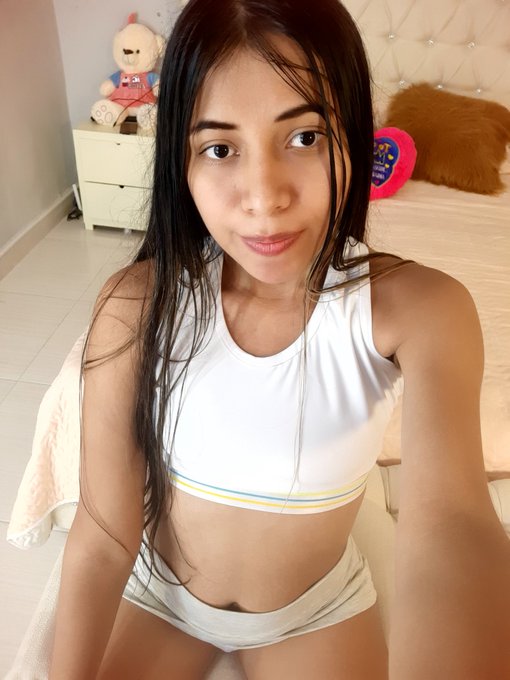 😘 https://t.co/8NIbFbbObL<a href="/tag/natural"class="tags"><span>#natural</span></a><a href="/tag/feet"class="tags"><span>#feet</span></a><a href="/tag/pies"class="tags"><span>#pies</span></a><a href="/tag/piesdescalzos"class="tags"><span>#piesdescalzos</span></a>