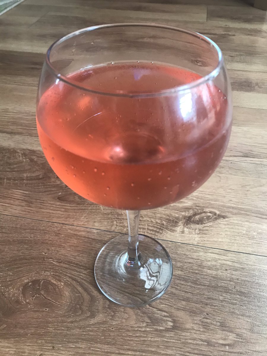 MrsPTweeting's tweet photo. My sister-in-law-to-be got me a great late birthday present. A miniature gin selection! Starting the evening off with the Raspberry Gin & Diet Lemonade. Absolutely delicious! #gin #ginplease https://t.co/0F9oYS2cYn