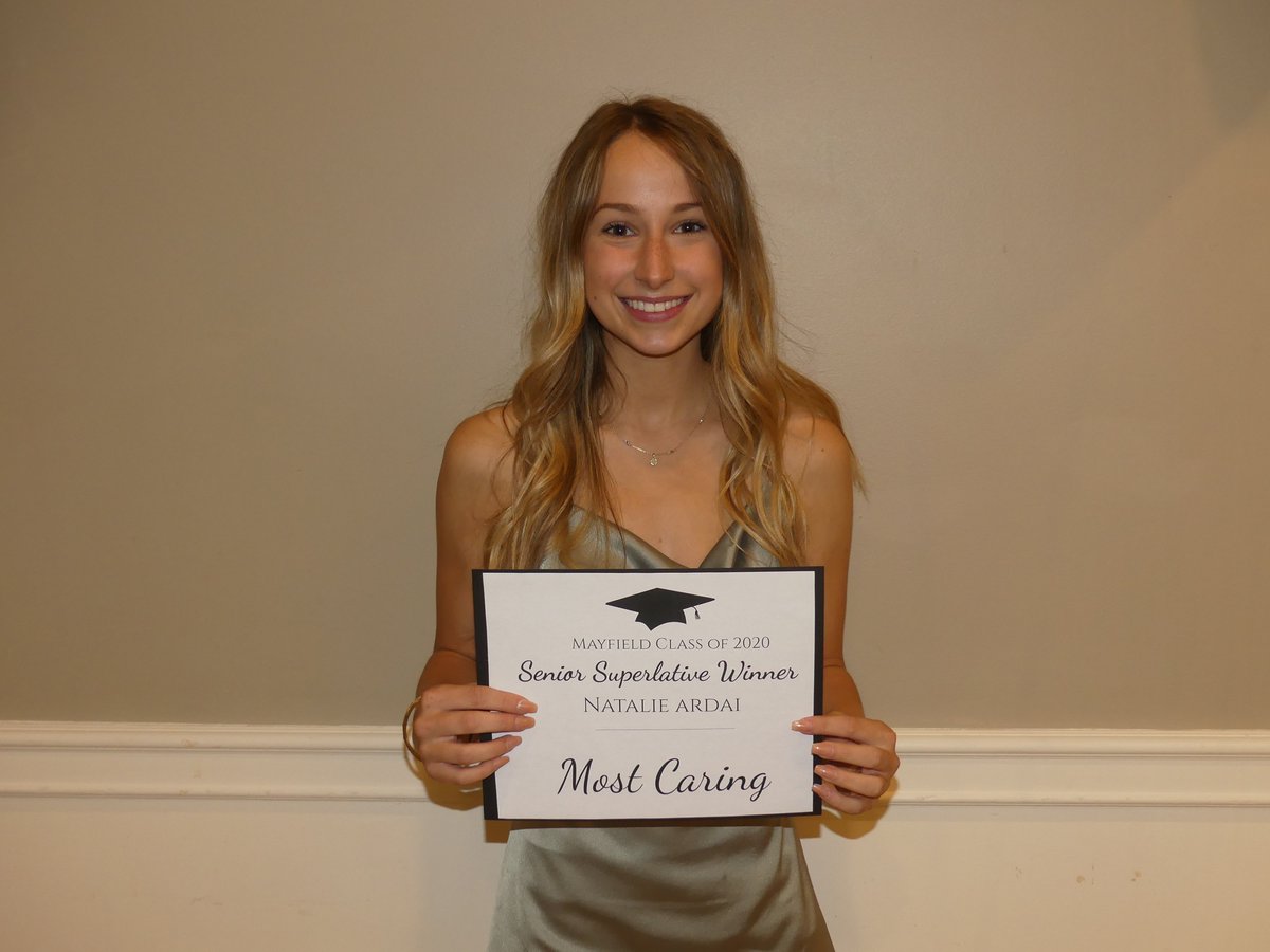 SeniorCelebrat1's tweet photo. Senior Celebration photos! https://t.co/4yXgtyYU1M
