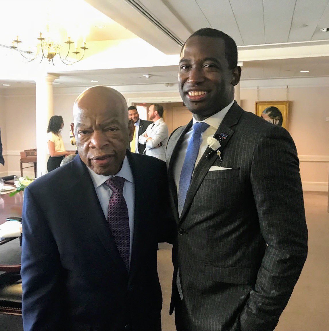 John Lewis dedicated his entire life to justice and he lived it with courage and love. Let’s honor him by committing to walk in his shoes. Rest in power, sir. 🙏🏾