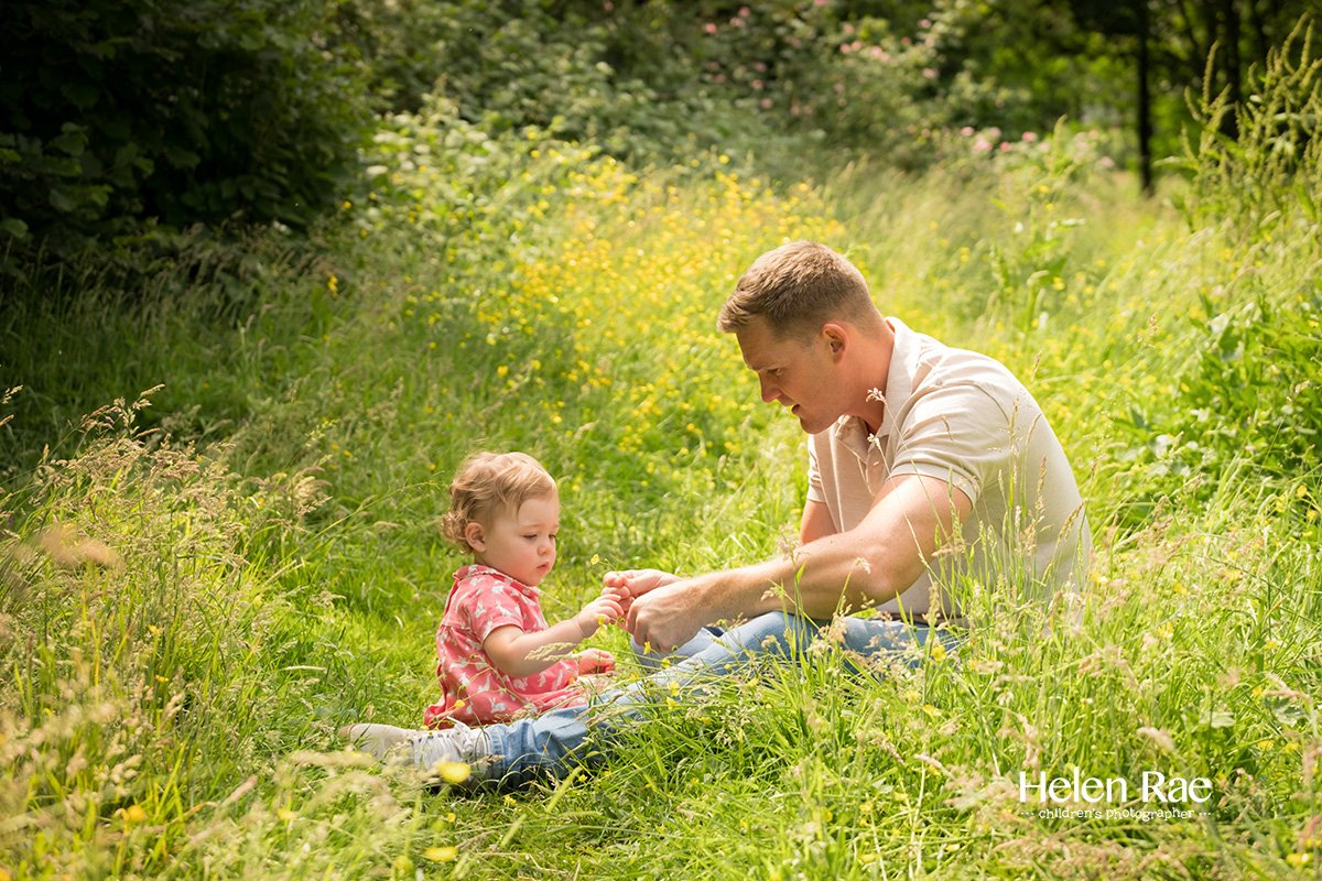 HelenRaePhoto's tweet photo. Taken in woodland near my home in Cheshire a couple of years ago. When the sun comes out again, it will be perfect for your family photo session in August or September.
 
#childrensphotographer #cheshire #familyportraits #cheshirechildrensphotography #locationportraits https://t.co/YoGR80yvsg