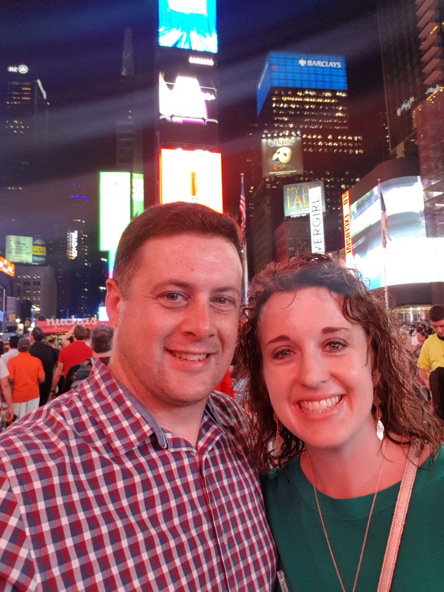 NettiesConfett1's tweet image. {New Blog Post}
Let's go to Broadway!
*
On the blog this week: we explore NYC on the last leg of our USA Adventure in 2019.
*
#inspirationblog #broadway #timessquare #oklahoma #nightonthetown #NYC #theBigApple #throwbackdate #adventure  #travel #throwbackpost
