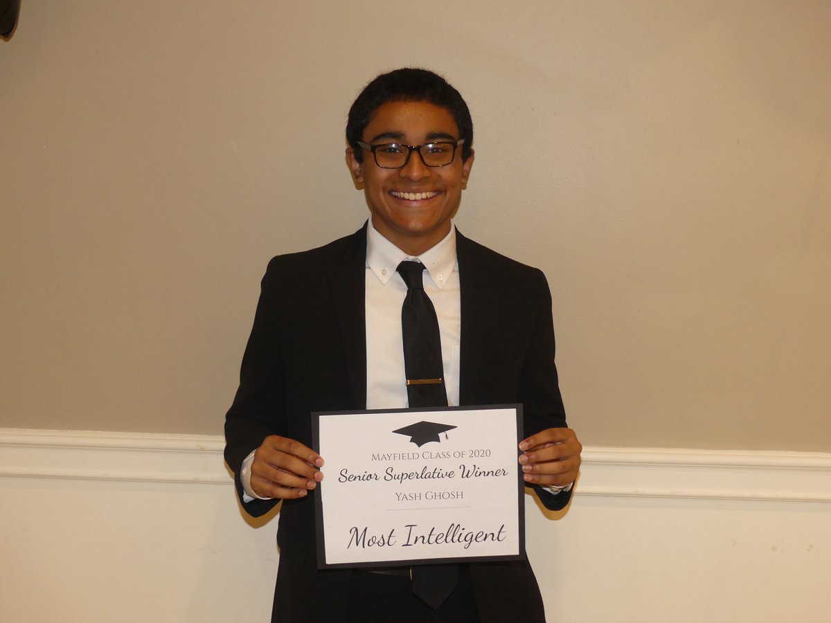 SeniorCelebrat1's tweet photo. Senior Celebration photos! https://t.co/4HR9PO3QNW