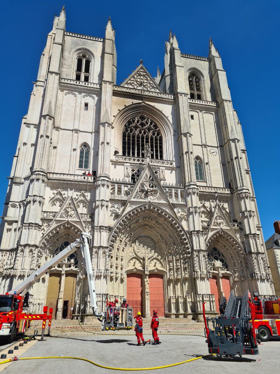 Gerald Darmanin On Twitter La Cathedrale De Nantes Est Un Symbole De Notre Histoire Et Je Sais La Tristesse Eprouvee Par Les Nantais Et Les Catholiques De France Aujourd Hui Ils Ont Tout