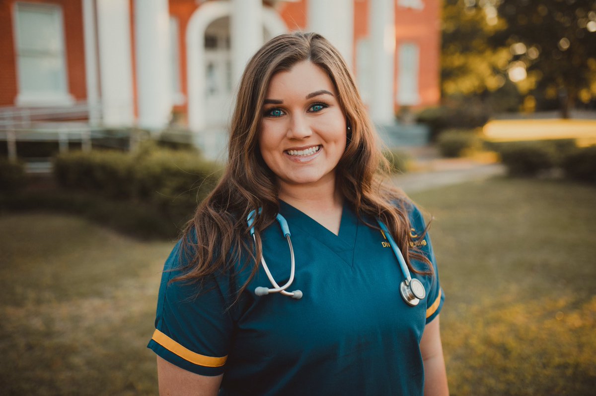 cpdunc's tweet photo. Casey Paige Duncan, RN!!!!! https://t.co/lcOoAvVcn0