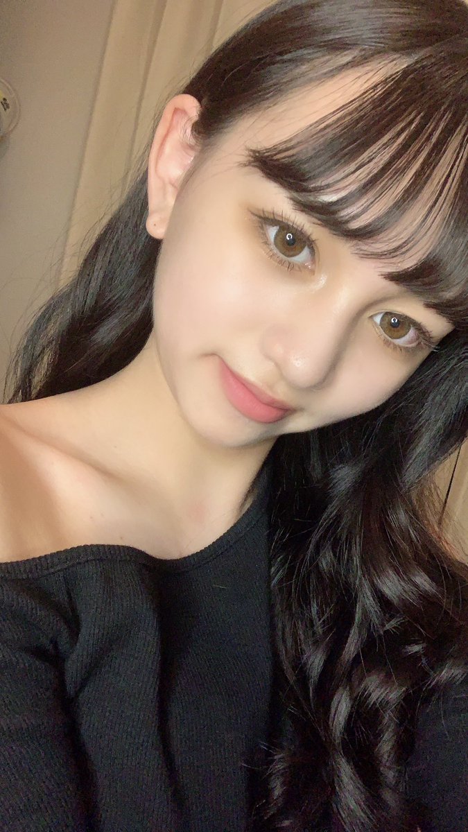 mitsuu__style's tweet photo. ㊗️7万回再生！！

ちなみにこれは以前の動画バトルでギャルメイクした時の！🖤
カメラ通すとやっぱりなんか薄くみえるな〜👁

コメント1万越えました！！！
本当に沢山のご協力有難う（ ;  ; ）

https://t.co/dj2Vi49WJY https://t.co/Ghh9YBFa2E