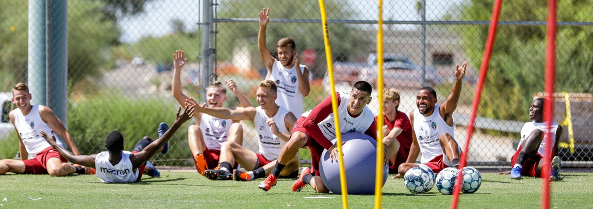 FCTucson's tweet photo. Clearly, no one is excited it's the weekend π
One week from now it will be all business when we take on @FTLauderdaleCF in our season opener.
#AllSmiles #FuerzaTucson #TopoftheTable2020 https://t.co/aWJ1QTimIn