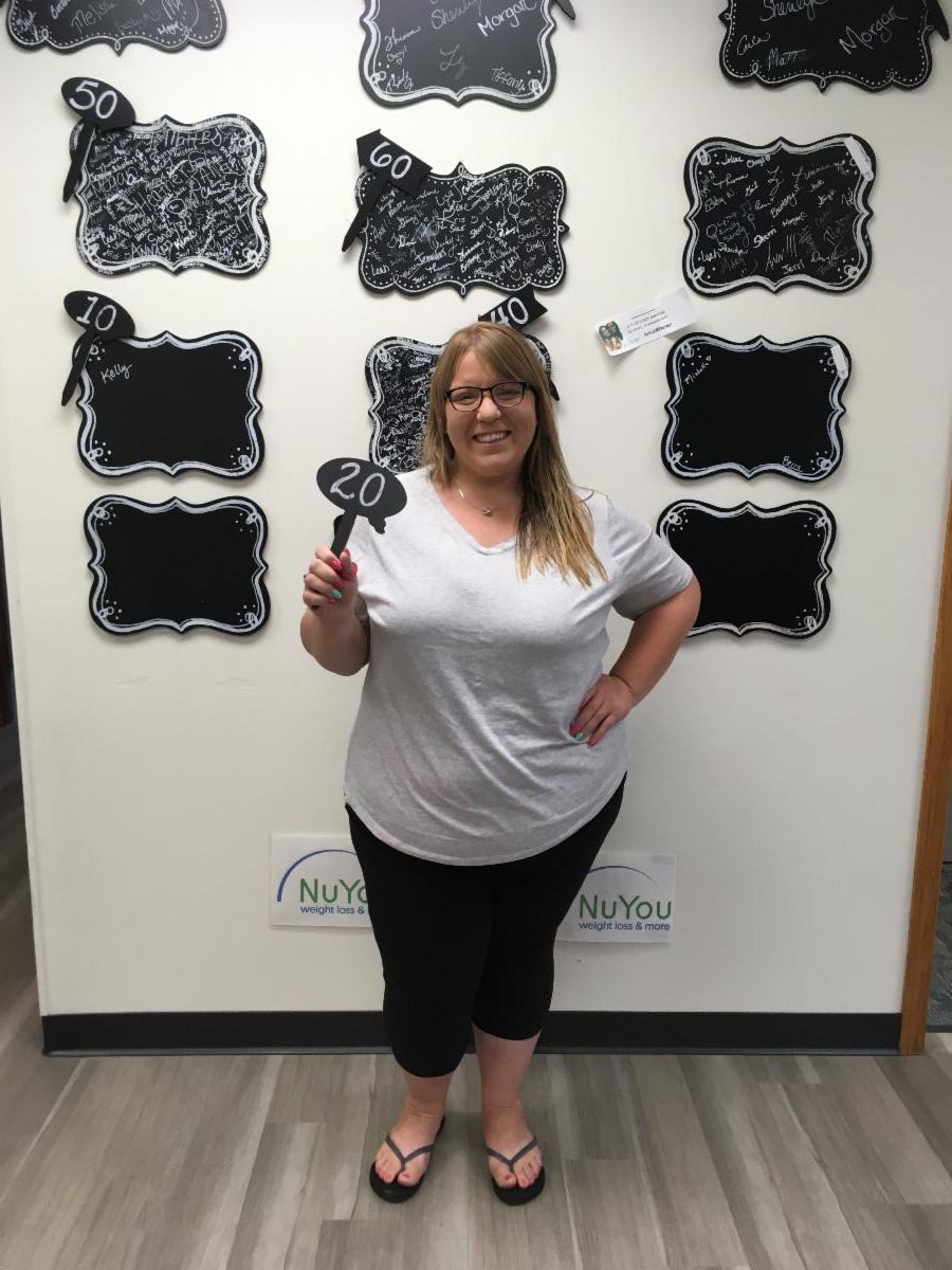 SHOUT OUT to Rebecca Nelson for hitting another milestone of 20 pounds down! Her lovely spirit is contagious. With her positivity and can-do attitude she rocks her program week by week. You're awesome Rebecca! Keep up the amazing work! 💙💚 #NuYouExperience