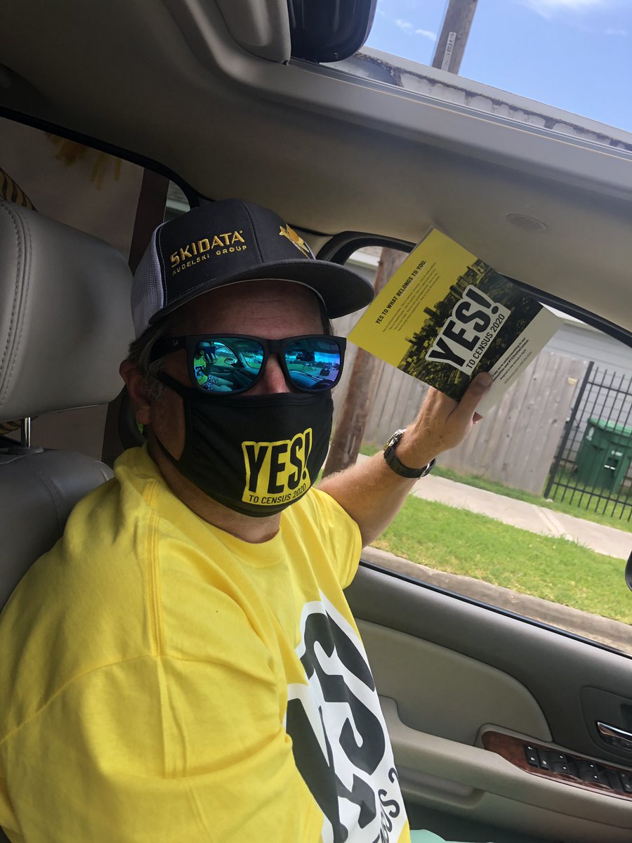 salliealcorn's tweet image. It’s a beautiful day to #CompleteTheCount &amp;amp; fill out your census‼️ I had a great time at the Census Parade in 5th Ward with Mayor @SylvesterTurner making sure #HoustonCounts