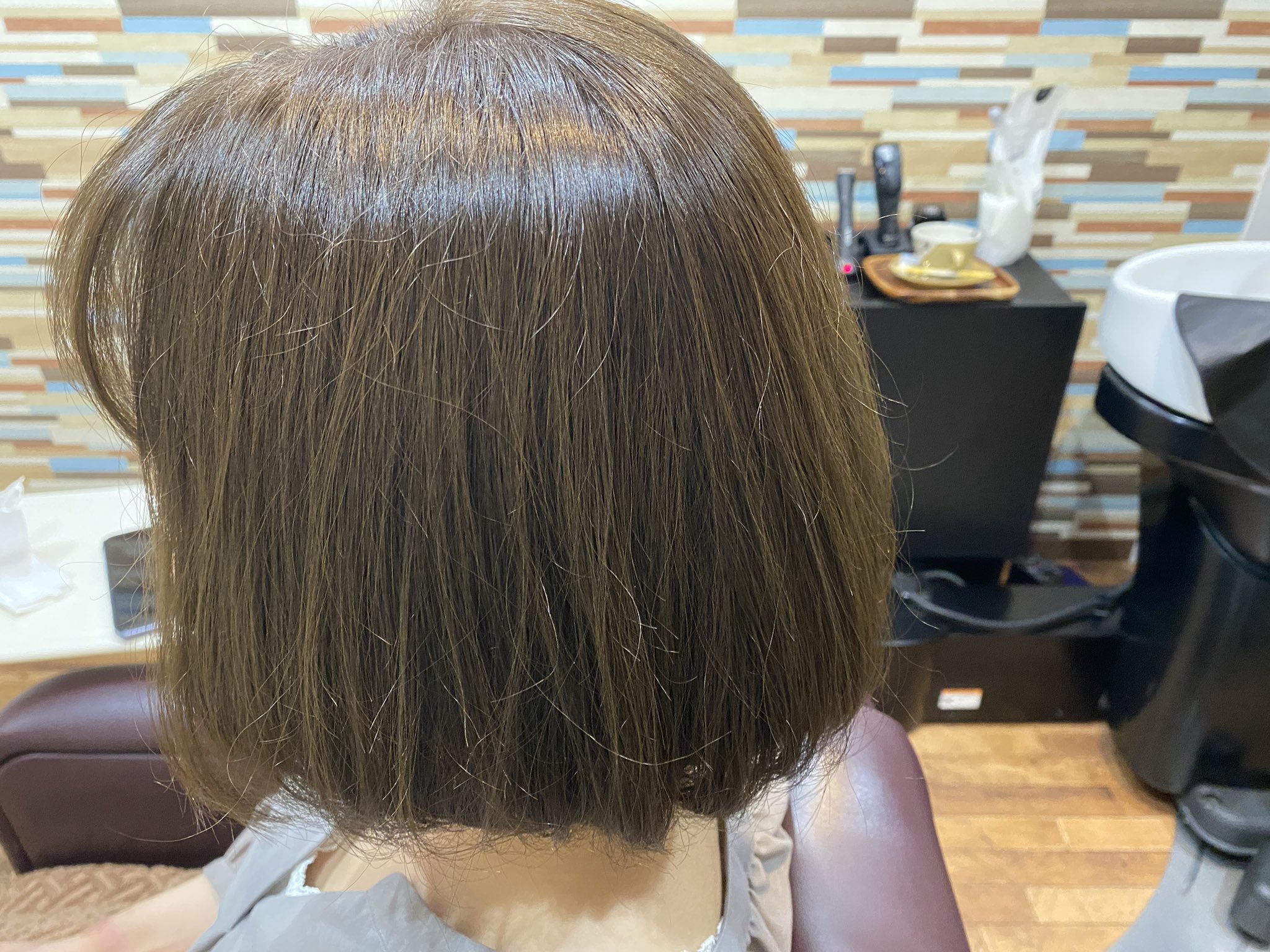 ラッシュヘアー バッサリボブヘアにカット カラーはエドルマット 爽やかな色です 鳥取市 鳥取市美容室 ラッシュヘアー Lebel エドル エドルカラー マット