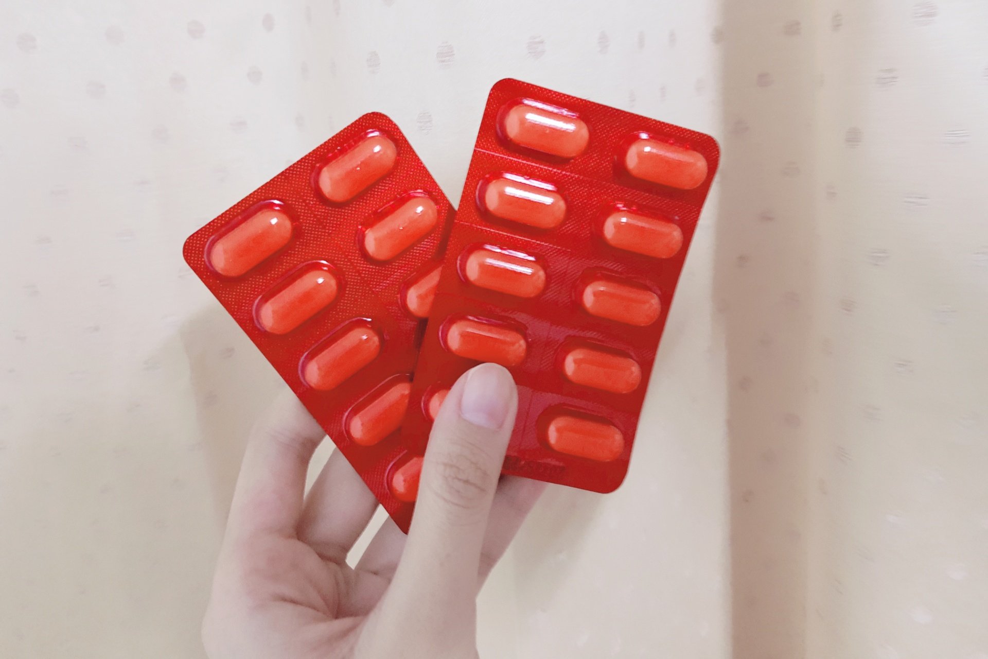Moonmoon อยากร ว ว ขอเห อว ตาม นซ พ จ น Yuhan Vitamin C 1000mg อ นน กล อง100เม ด ค มมากกก ช วงน ขาดว ตซ ไม ได เลยจ า เค าช วยเสร มภ ม ค มก นให ร างกาย ให ผ วกระจ างใส ลดส ว รอยส ว ลดอาการอ อนเพล ย ตอนกล นม รสเปร ยวเบาๆด วย อร อย Moonmoon อยากร ว ว ขอเห อว ตาม นซ พ จ น Yuhan Vitamin C 1000mg อ นน กล อง100เม ด ค มมากกก ช วงน ขาดว ตซ ไม ได เลยจ า เค าช วยเสร มภ ม ค มก นให ร างกาย ให ผ วกระจ างใส ลดส ว รอยส ว ลดอาการอ อนเพล ย ตอนกล นม รสเปร ยวเบาๆด วย อร อย