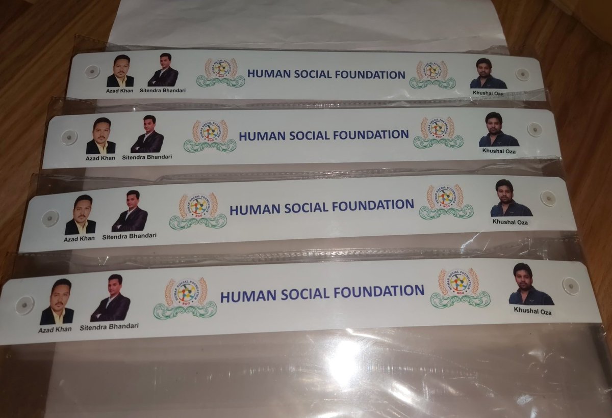 AzadKhan_M's tweet photo. #FaceprotectionShield @siten31 @bharatrajak89 @shaileshgan @MNCDFbombay @alm144 @HSFNGO @ANILGALGALIRTI @PTI_News by team HUMAN SOCIAL FOUNDATION https://t.co/rRJr7XK0Qt