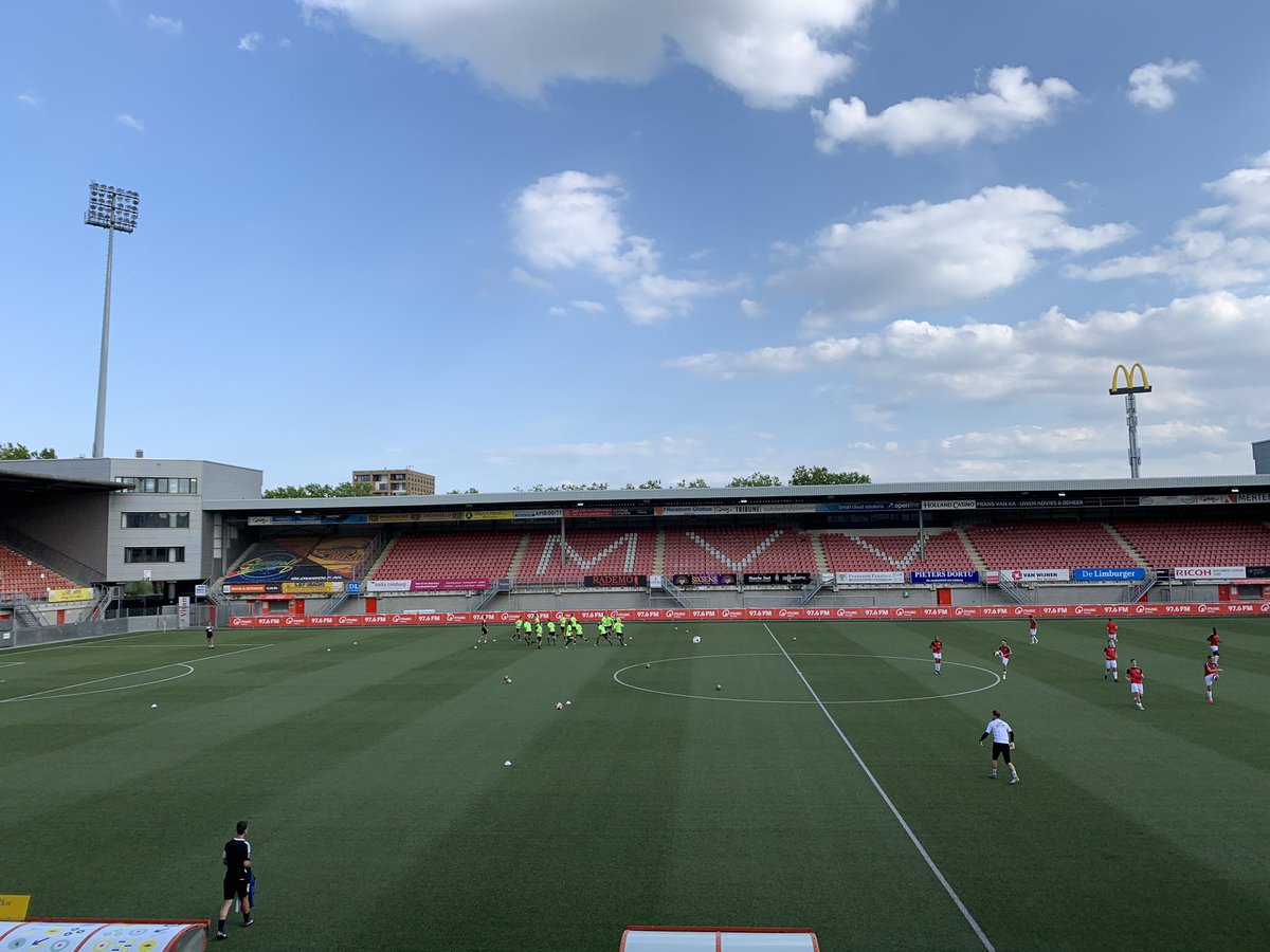 HelmondSport's tweet photo. ⚽️ MVV Maastricht - Helmond Sport

1️⃣1️⃣ Opstelling:

Koot;
Kieboom, Joppen, Džepar, Silla;
Stans, Van de Vorst, Duijvenstijn;
Loukili, Thomassen, Amatkarijo.

Wissels: Van Gassel, Van der Sluijs, Vereijken, Mutzers en Respen. https://t.co/xVtFRL1tXR