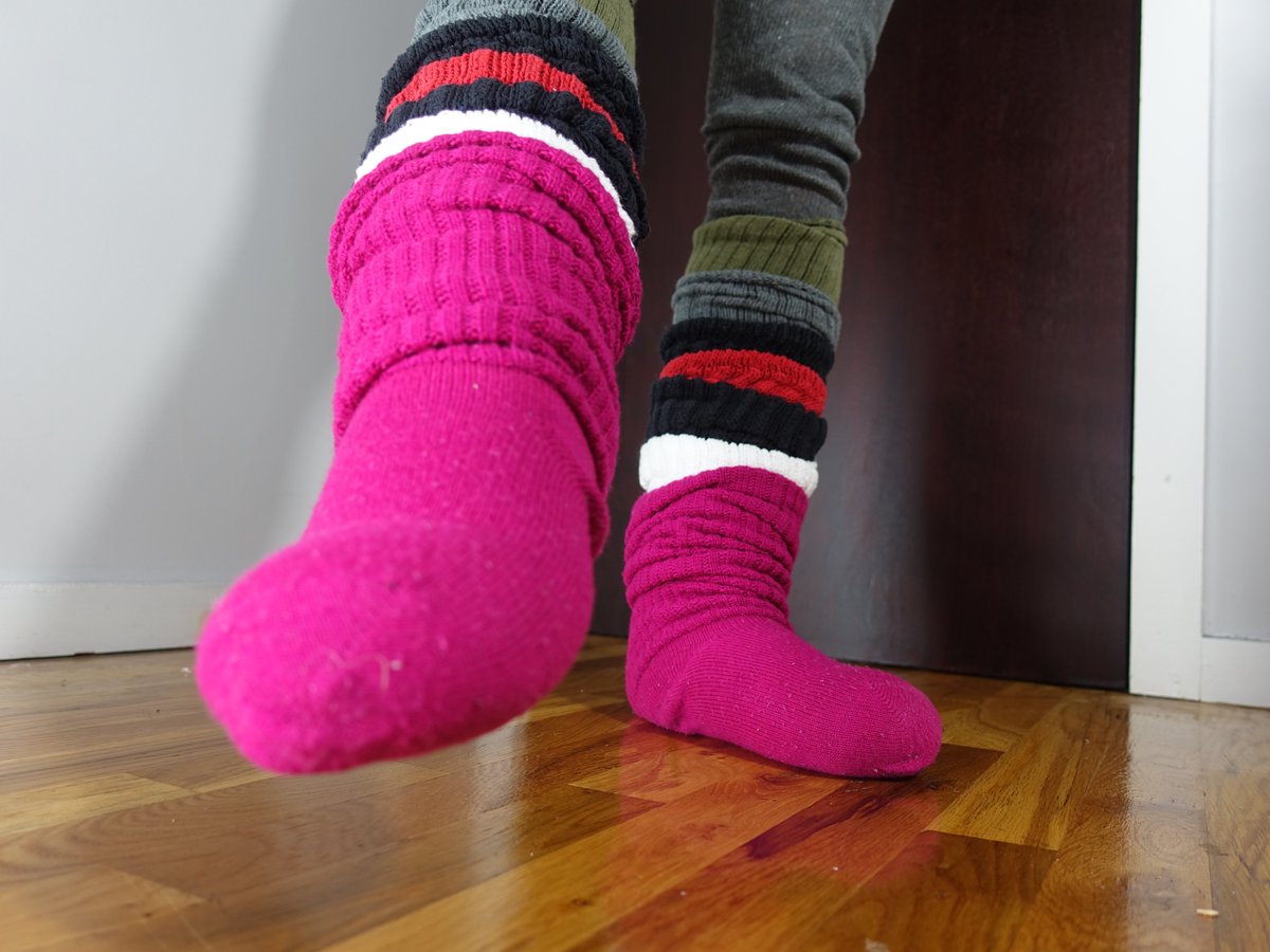 wtf_feet's tweet photo. Good morning losers!
#slouchsocks #layeredsocks #sockqueen #sockgoddess #thicksocks #beautifulfeet #sockmodel #goddessfeet #footfetishnation #sockfetish https://t.co/ZdLg96qDZu