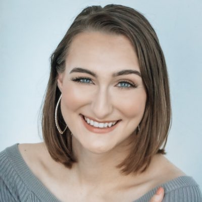 lisabethgrace's tweet photo. #NewProfilePic https://t.co/1LVRmjZUPD