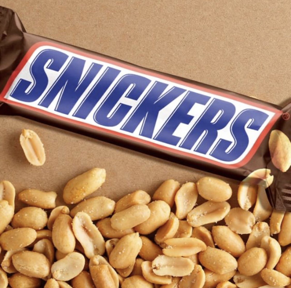 SnickersNigeria's tweet photo. How many nuts are there in a bar of Snickers? 

Head over to our Facebook or Instagram pages to win 2k recharge vouchers

#SnickersNigeria #grabAsnickers #YouAreNotYouWhenYouAreHungry #chocolate #giveaway https://t.co/sGcioyyckU
