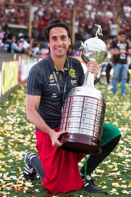 urubuinterativo's tweet photo. Ngm fala dele, mas irá deixar muitas sdds também, João de Deus ❤️ https://t.co/CD3k2bMp7G