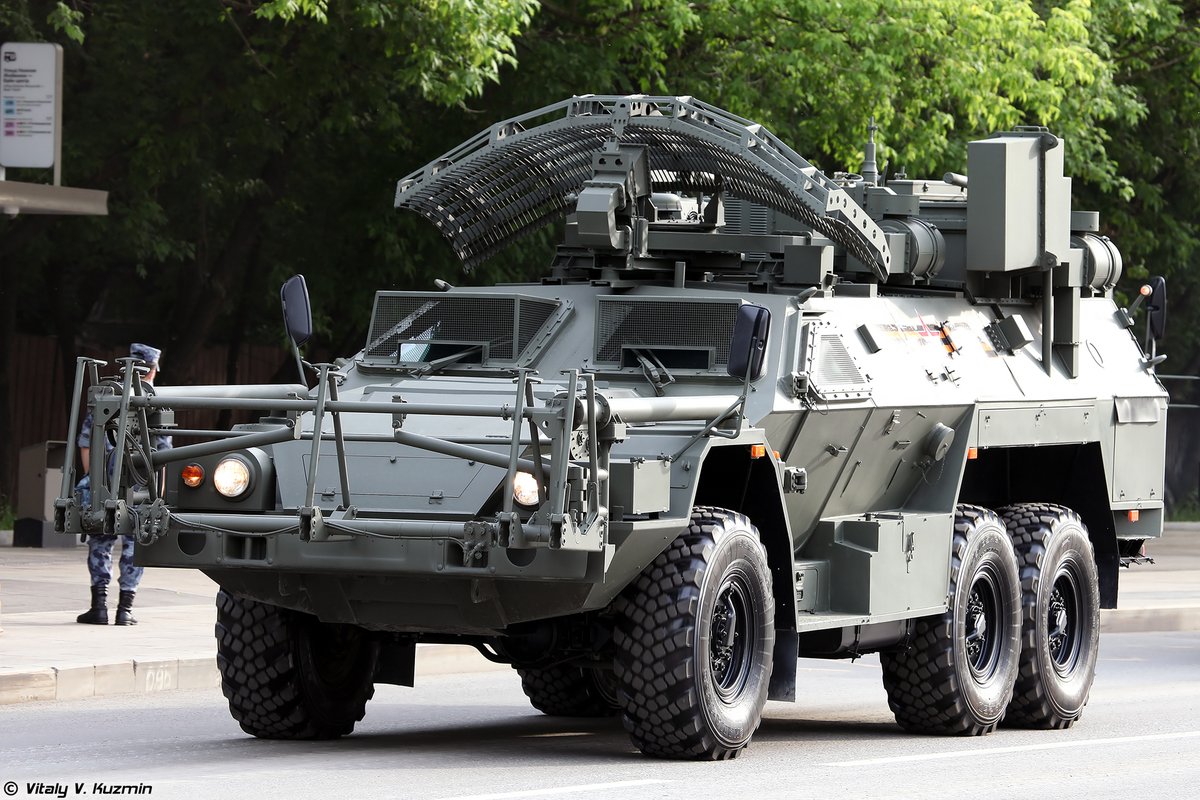 vitalyvk's tweet photo. Машина дистанционного разминирования 15М107 Листва
15M107 Listva mine clearing vehicle
#15m107 #15m107listva #listva #sba60k2 #bulat #15м107 #15м107листва #листва #рвсн #сба60к2 #сба60к2булат https://t.co/Kjx0tK23wK