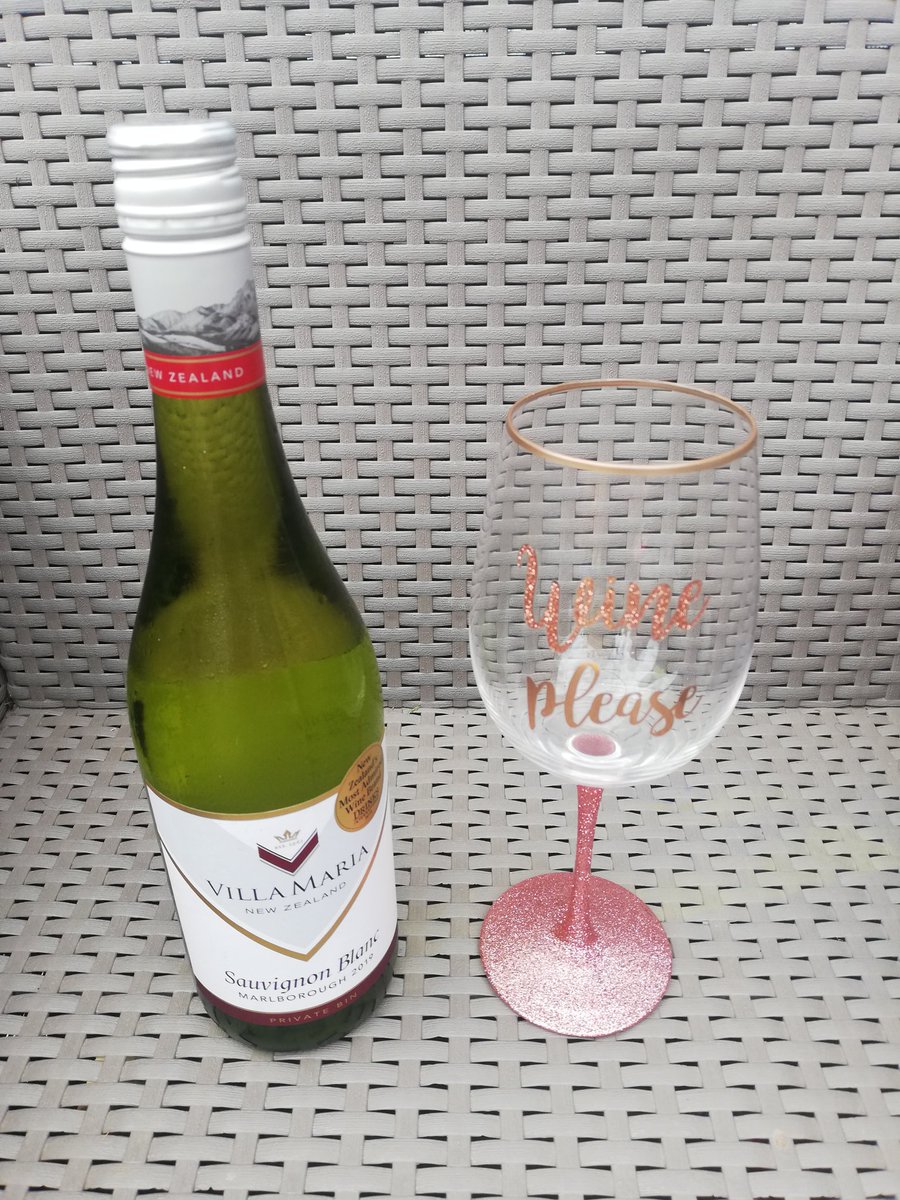 feefee_07's tweet photo. I've been challenged by @siobhanf8 to post a picture for one week of my current life, (no caption, no explanation) And to nominate one person each day to join, on day 3/7 I nominate @cl4aire https://t.co/umIyreJlpp