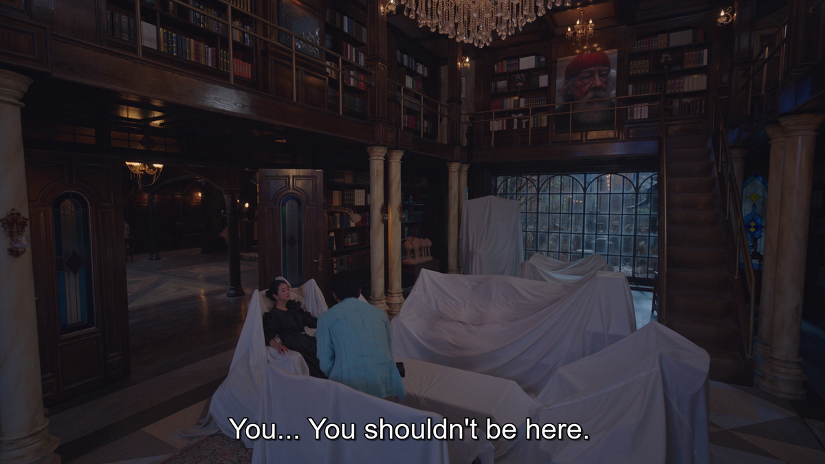 Sang In tried to get Moon Young back to Seoul to write her next book but it's also because he knows what happened to Moon Young's mother in the cursed castle (Ep.4)He knows about her past. And it's proven later (w. MY's sleep paralysis) that he made a point. #ItsOkayToNotBeOkay