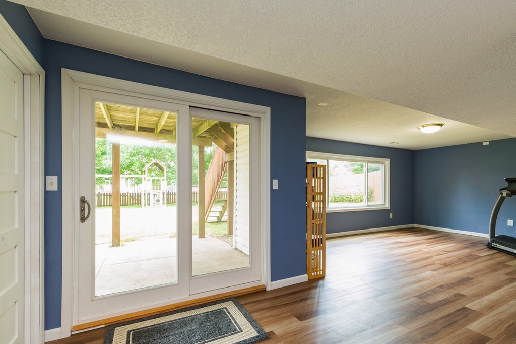 nygren_cbdsm's tweet photo. NEW LISTING

Only two story home for sale on the NW side of Ankeny in this price range with a WALKOUT basement 🏡🗣 https://t.co/VqIDZj55Hr