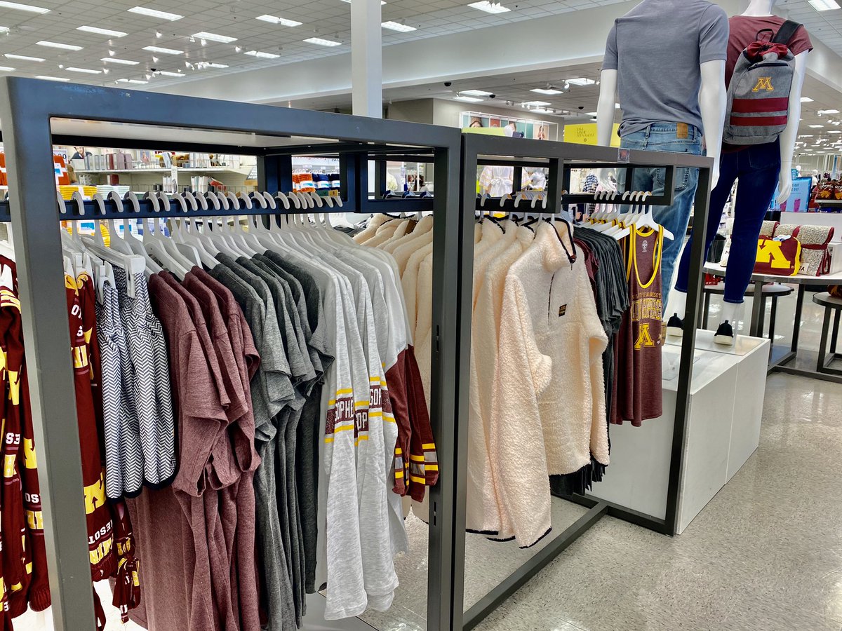 TGTKathrynR's tweet image. T664 is ready for college! @Target_PJ @JenieBrisson @JenHatlevig 🎒📗✏️