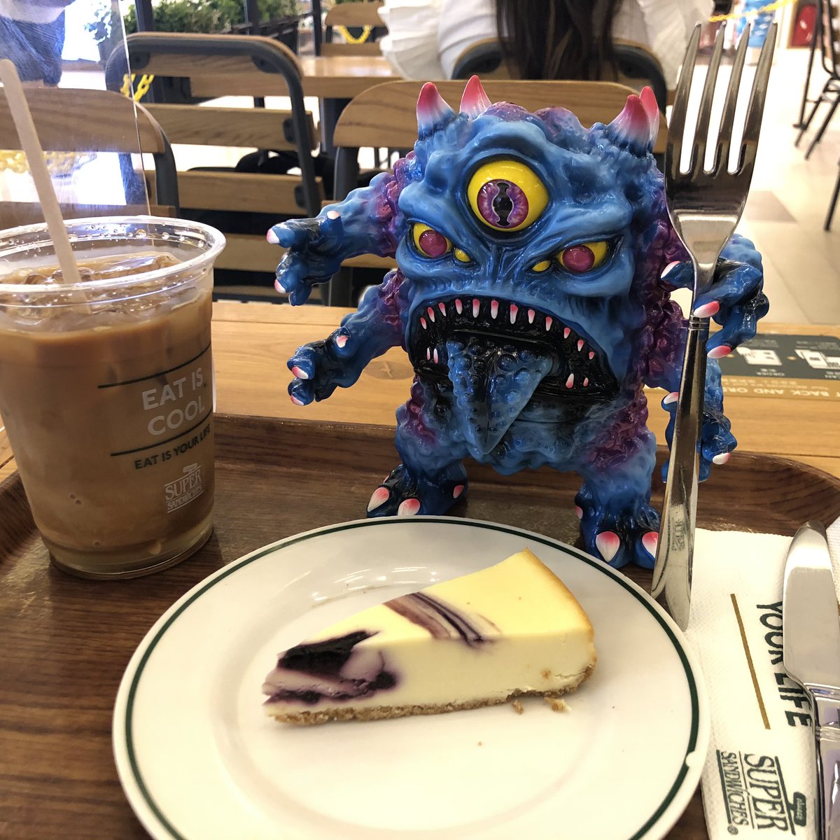 bearkeung's tweet photo. Wooo! New member!
#chokehazrd #toxiccyclops #noxspawn #rancid #mechanixious #noxious #sofubi #sofubitoys #sofvi #arttoy #designertoys #mij #eyesonme #takeiteasy https://t.co/wEsBYplHsA