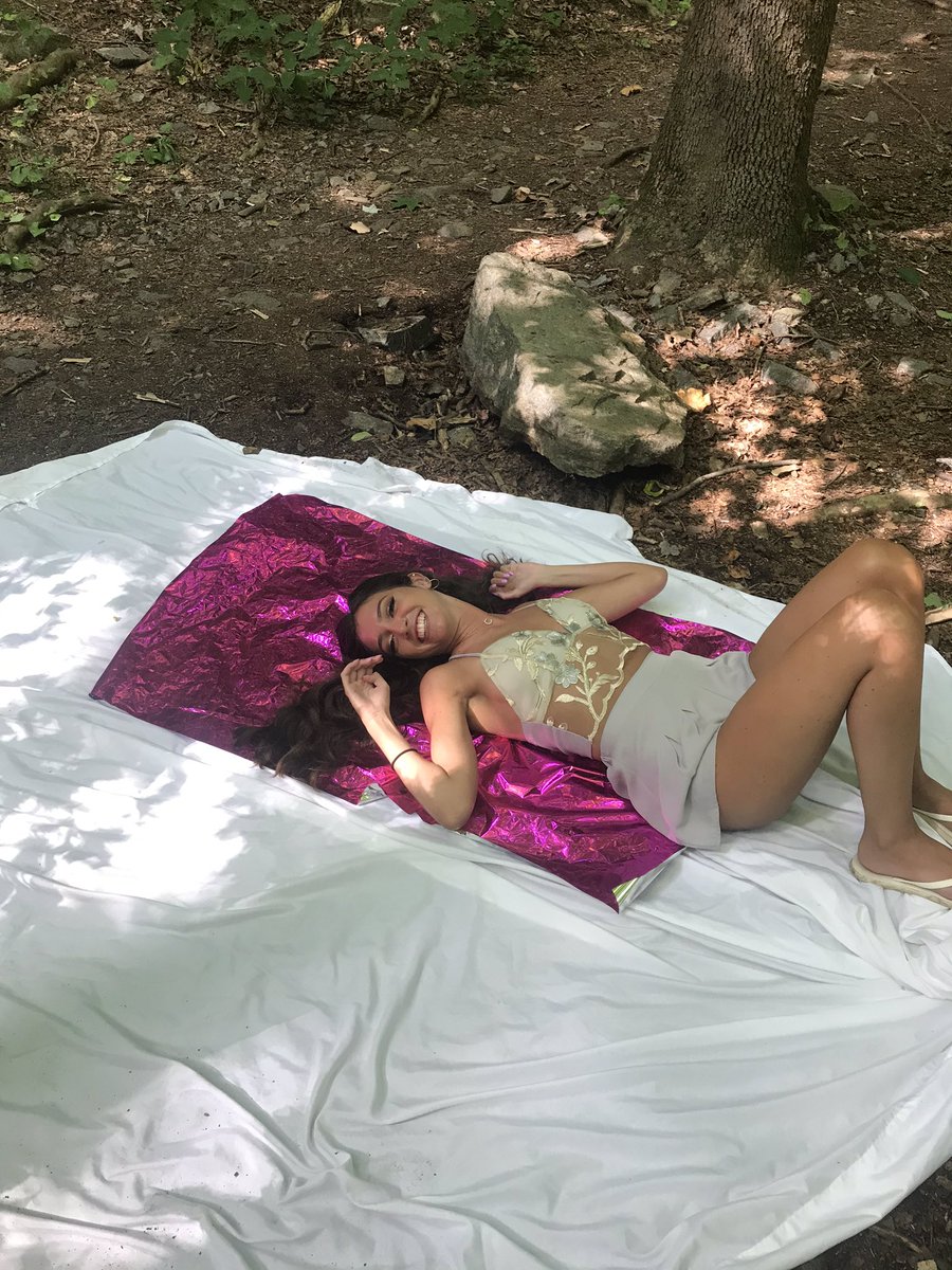 bizzabasta's tweet photo. took these in the middle of the woods with @celia_bayer https://t.co/uOEfuBuX3v