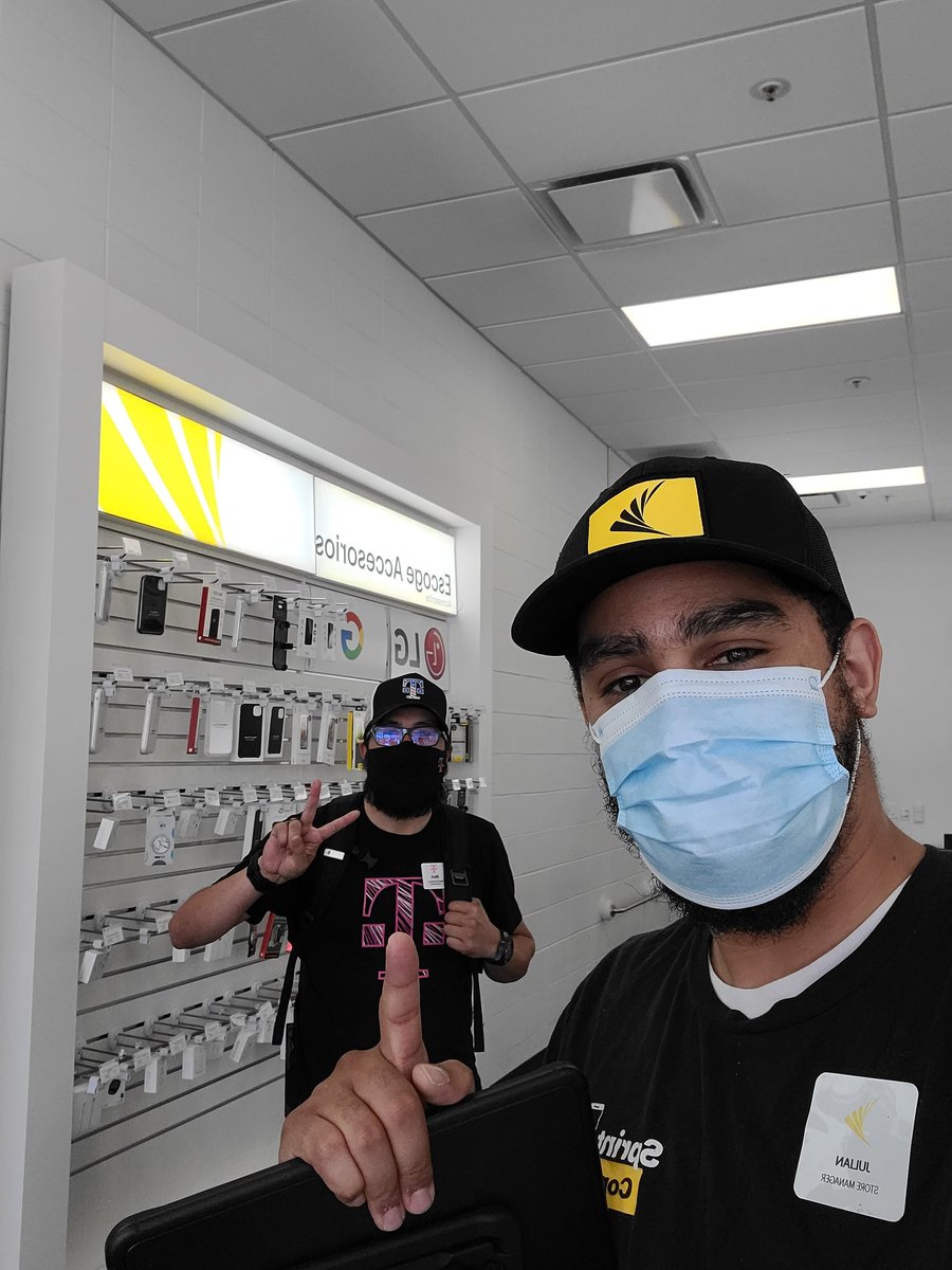 Julian Gomez tweet media