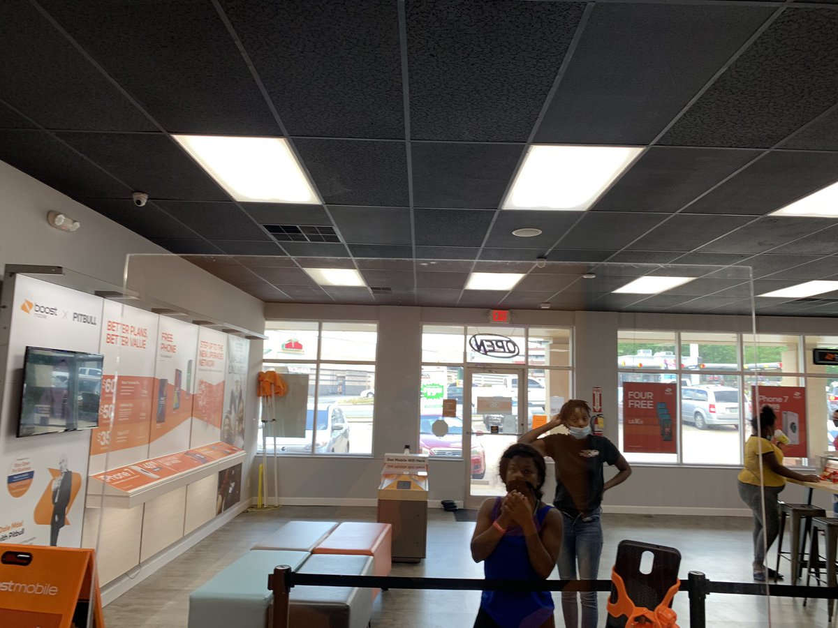 AustinSBE's tweet photo. We are still here at Boost on Shallowford Road. Come and leave your carrier and get with the best network. You can get w/ this #TheBest @dish @boostmobile  #midatlanticsquad https://t.co/GAssnEu85o