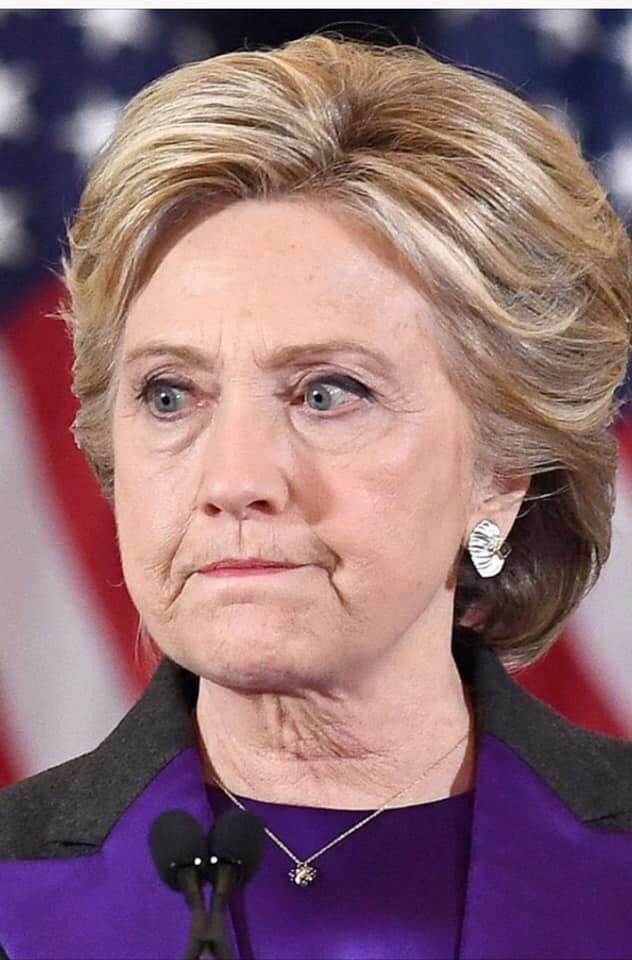 RL00579746's tweet photo. @HillaryClinton Election night https://t.co/BDedxmQLZk