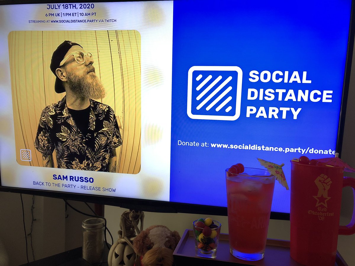 pezmetzger's tweet photo. Back to the Party release show featuring little drink umbrellas! 🥳#backtotheparty #partyparasol #redscareindustries https://t.co/c54mywe5gK