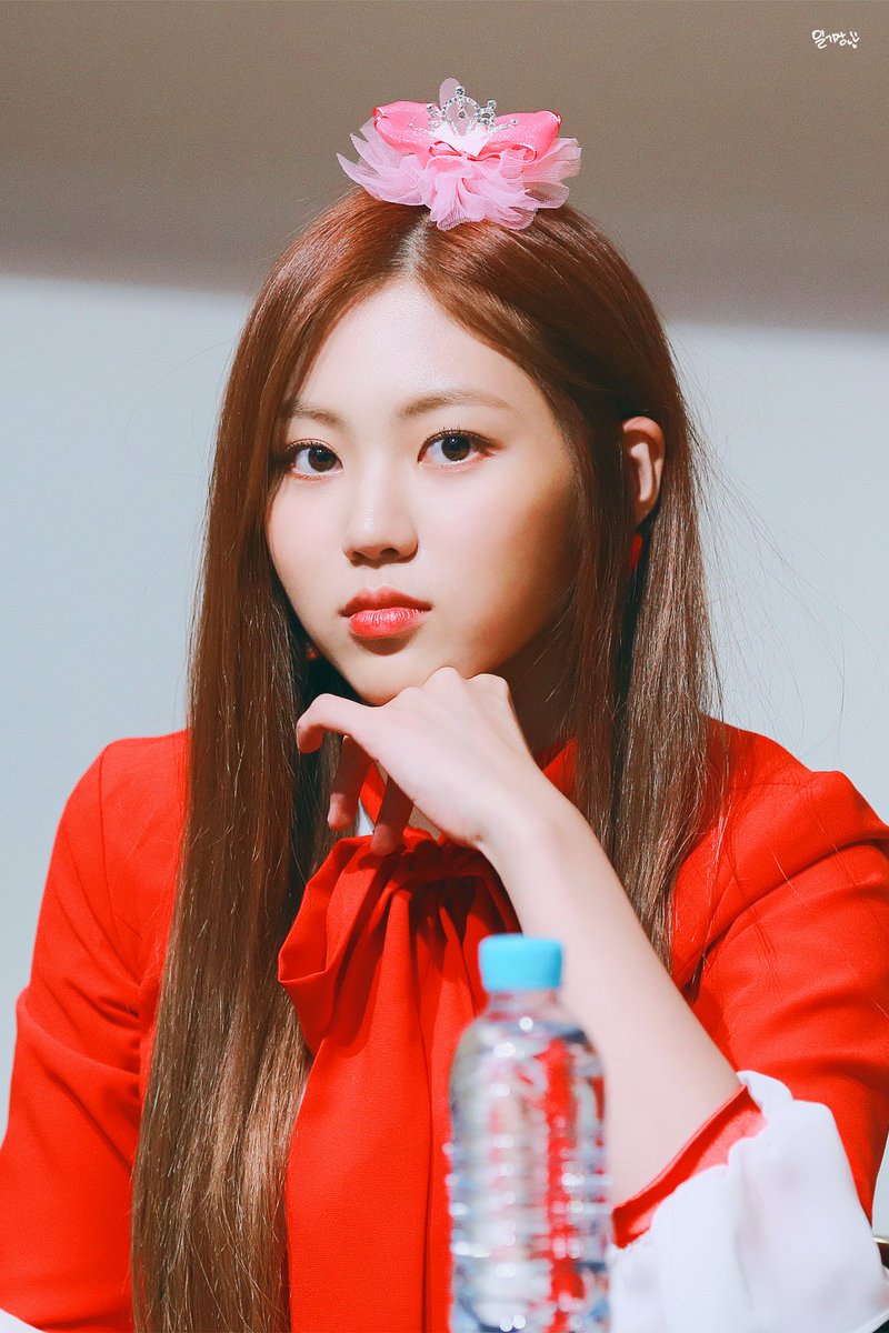 diary_eb's tweet photo. 170805

#CLC #권은빈 #은빈 #Eunbin #오늘의은빈 https://t.co/2oiIbaqiYE