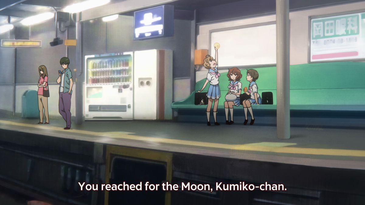 Sapphire kept mentioning how Kumiko was reaching for the moon yet Kumiko didn't understand her lines. Kumiko is often compared to a euphonium, so the toy reaching the moon means Kumiko is now reaching grand heights and has found the route to get there!