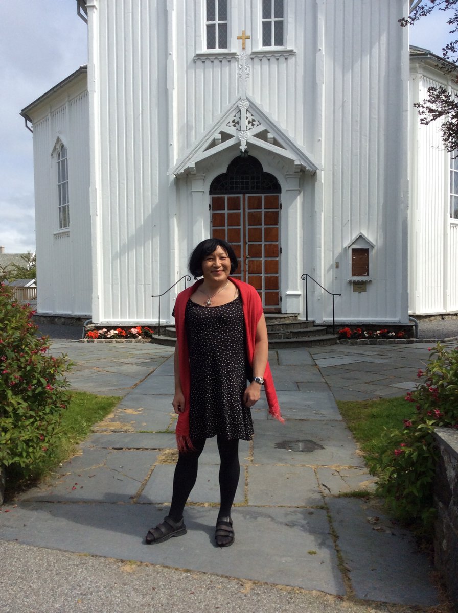 paulinepark's tweet photo. #OnThisDay three years ago, I biked through #Haugesund to #Skåre #kirke, the most historic church in the city. #Skårekirke var kirken til min #farfar og min #oldefar (7.18.19) #Rogaland #Norway #Norge #Norden #ancestors #forfedre #travelphotography 

https://t.co/H7XyAEtddZ https://t.co/38jIrYbd2V