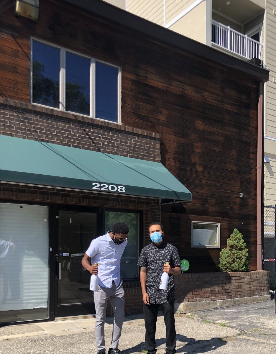j3_ent's tweet photo. Just closed the deal on our First Commercial Property for the new studio and multi purpose rooms!!! Now it’s time to get to work💯💪🏾 
J3 Studios OTW📶 https://t.co/Zx6d9AgFic