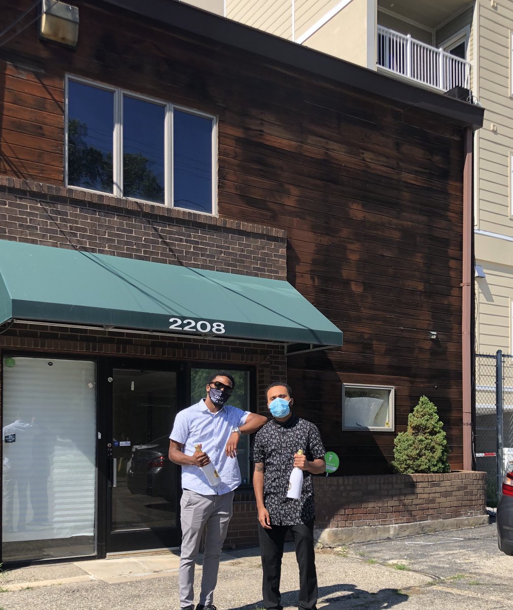 j3_ent's tweet photo. Just closed the deal on our First Commercial Property for the new studio and multi purpose rooms!!! Now it’s time to get to work💯💪🏾 
J3 Studios OTW📶 https://t.co/Zx6d9AgFic