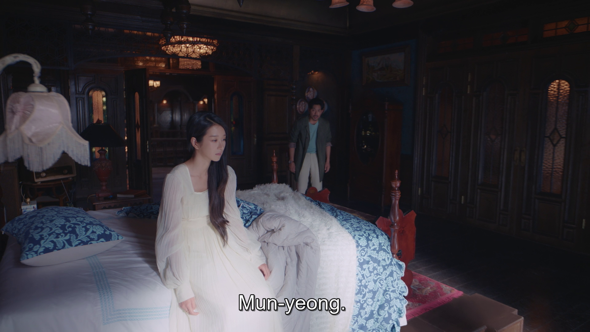 This whole scene is so underrated.Sang In was genuinely worried for Moon Young and managed to guess Moon Young got sleep paralysis again... I hope we'll get to see flashbacks showing how and why he knows so much about Moon Young's past (Ep.7) #ItsOkayToNotBeOkay